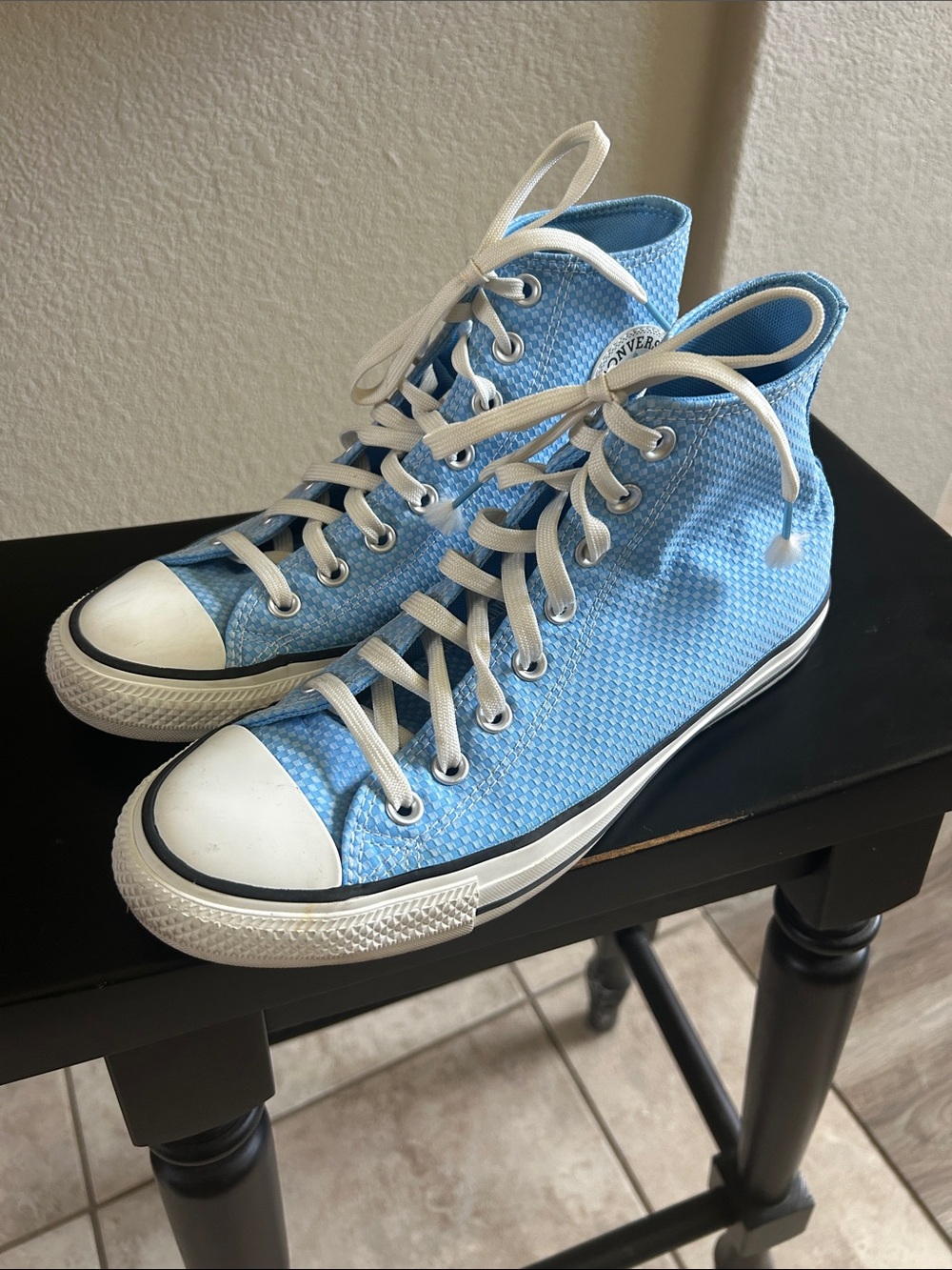 Light Blue converse High-Top Sneakers - Classic Canvas Style 9.5